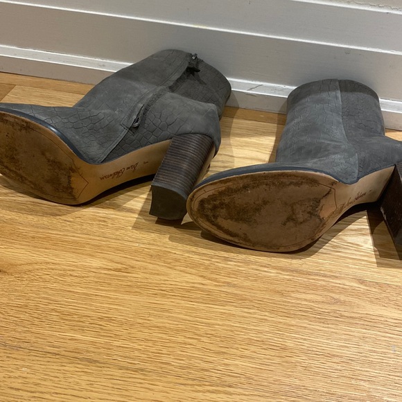 Grey suede snakeskin print Sam Edelman booties - Picture 3 of 3